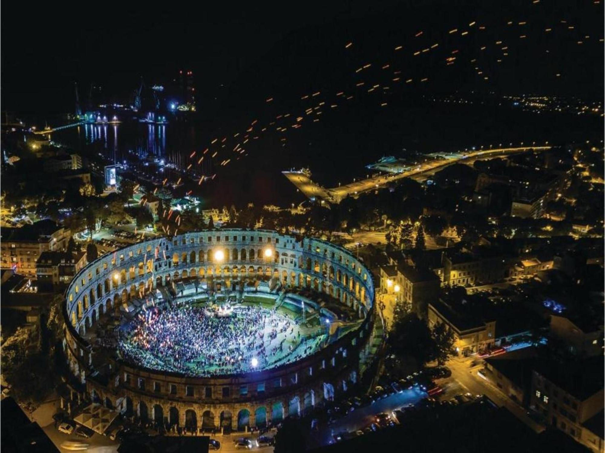 Wonderful In Ferienhaus Pula